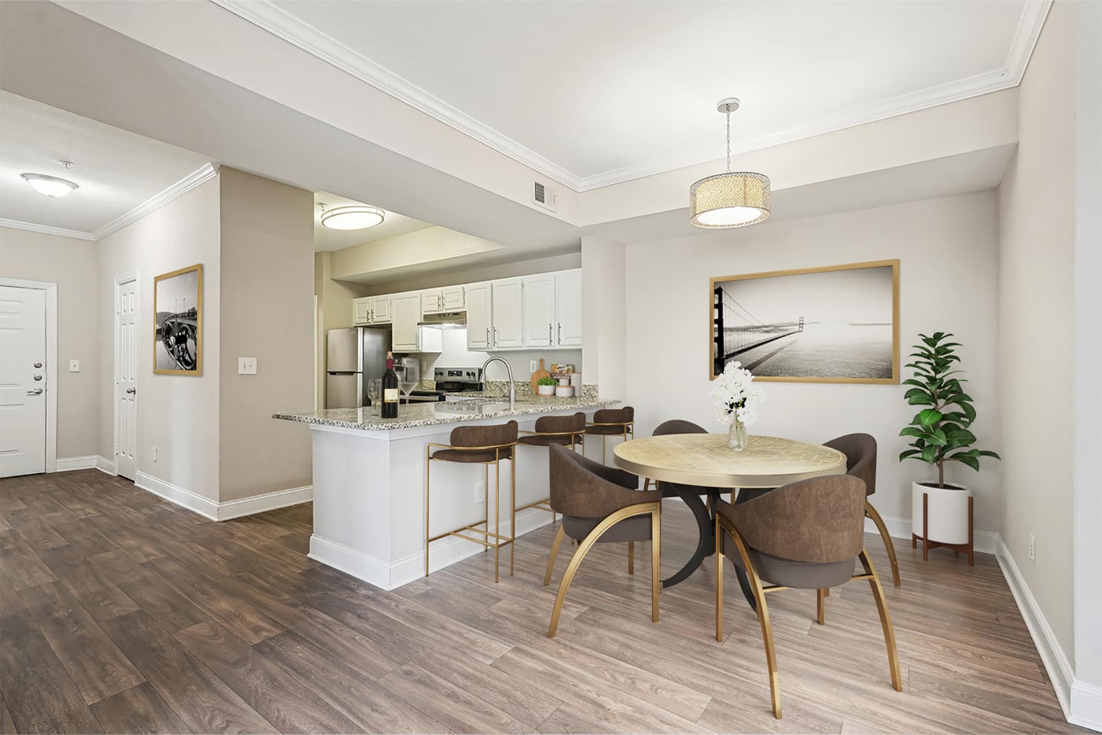 1660-Peachtree-Apartments-dining-room-1
